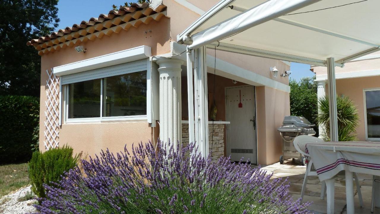 Les Cigalous Bed & Breakfast Restinclieres Exterior photo